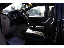 2019 Dodge Grand Caravan Passenger SXT Minivan 4D Thumbnail 8