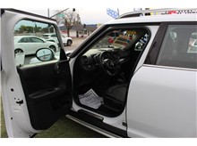 2019 MINI Countryman Cooper Hatchback 4D Thumbnail 9