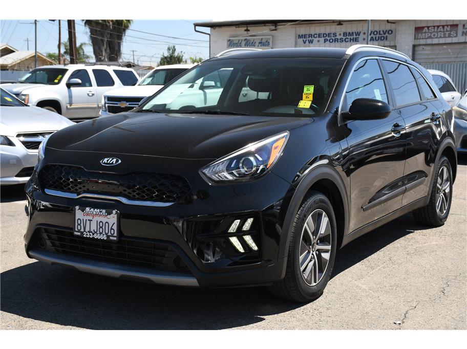2020 Kia Niro Plug-in Hybrid LXS Wagon 4D