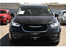 2021 Chrysler Pacifica Hybrid Touring L Van 4D Thumbnail 2