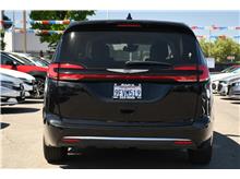 2023 Chrysler Pacifica Hybrid Touring L Van 4D Thumbnail 5