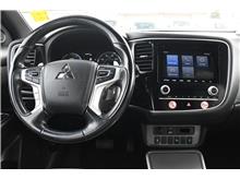 2022 Mitsubishi Outlander PHEV SEL Sport Utility 4D Thumbnail 11