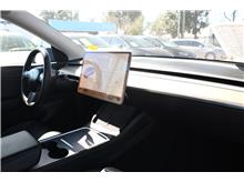 2021 Tesla Model Y Long Range Sport Utility 4D Thumbnail 8