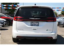 2024 Chrysler Pacifica Hybrid Select Van 4D Thumbnail 5
