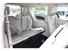 2021 Chrysler Pacifica Hybrid Limited Van 4D Thumbnail 11