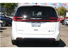 2023 Chrysler Pacifica Hybrid Touring L Van 4D Thumbnail 5