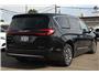 2024 Chrysler Pacifica Hybrid Select Van 4D Thumbnail 4