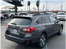 2019 Subaru Outback 2.5i Limited Wagon 4D Thumbnail 5