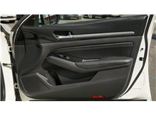 2021 Nissan Altima 2.5 Platinum Sedan 4D Thumbnail 12