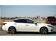 2021 Nissan Altima 2.5 Platinum Sedan 4D Thumbnail 4