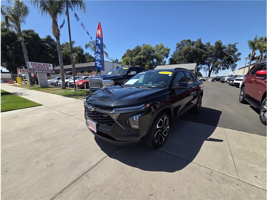 2024 Chevrolet Trax Farmersville Ca- 559-747-2277