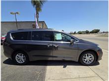 2022 Chrysler Pacifica PORTERVILLE SPECIAL 559-777-4007 Thumbnail 4