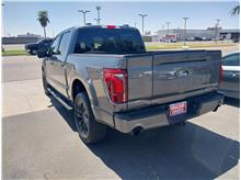 2025 Ford F150 SuperCrew Cab Lariat Pickup 4D 5 1/2 ft Thumbnail 9