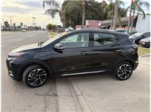 2023 Chevrolet Bolt EUV Premier Hatchback 4D Thumbnail 2