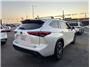 2022 Toyota Highlander LE Sport Utility 4D Thumbnail 11