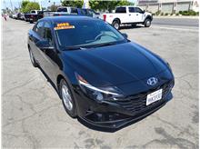 2023 Hyundai Elantra SE Sedan 4D Thumbnail 3