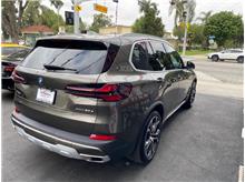 2024 BMW X5 xDrive50e Sport Utility 4D Thumbnail 3