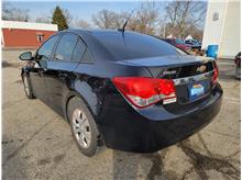 2014 Chevrolet Cruze LS Sedan 4D Thumbnail 8
