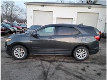 2019 Chevrolet Equinox LS Sport Utility 4D