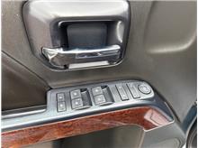 2014 GMC Sierra 1500 Crew Cab SLE Pickup 4D 6 1/2 ft Thumbnail 9