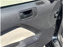 2014 Ford Mustang V6 Coupe 2D Thumbnail 9