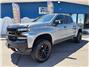 2020 Chevrolet Silverado 1500 Crew Cab LT Trail Boss Pickup 4D 5 3/4 ft Thumbnail 2