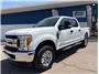 2017 Ford F250 Super Duty Crew Cab XLT Pickup 4D 6 3/4 ft Thumbnail 2