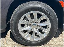 2023 Chevrolet Suburban Premier Sport Utility 4D Thumbnail 11