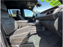 2023 Chevrolet Suburban Premier Sport Utility 4D Thumbnail 12