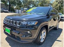 2023 Jeep Compass Latitude Sport Utility 4D Thumbnail 3