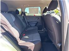 2023 Nissan Rogue SV (2023.5) Sport Utility 4D Thumbnail 12
