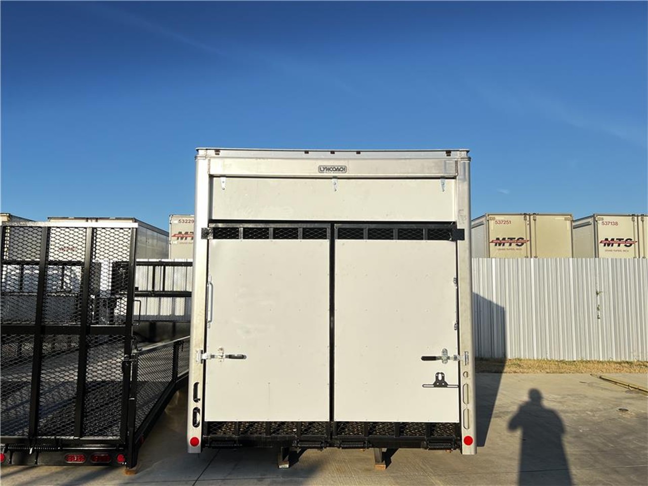 Lyncoach Truck Bodies