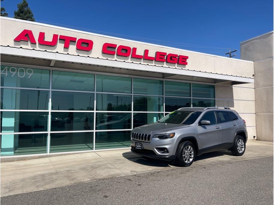 2019 Jeep Cherokee from Auto College