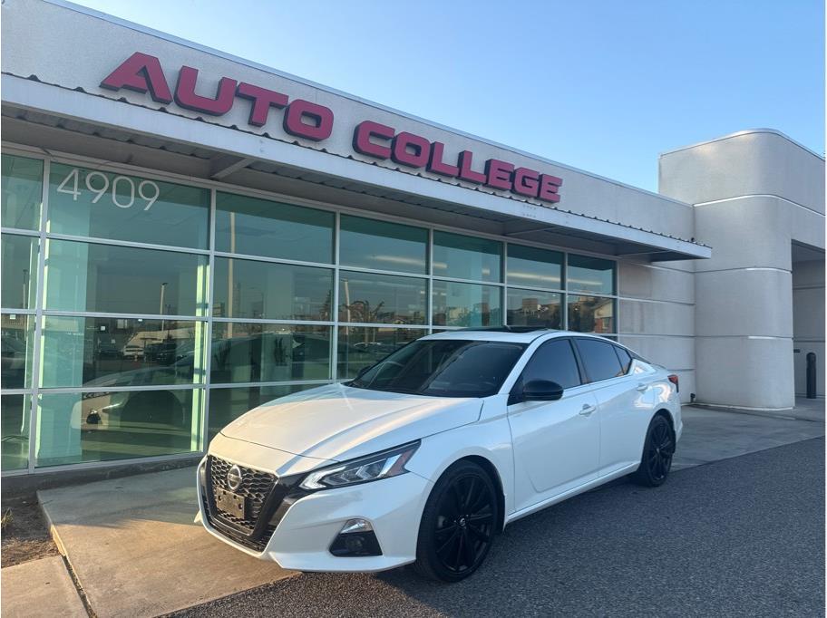 2022 Nissan Altima from Auto College