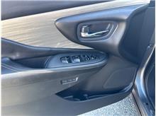 Vehicle Thumb #11