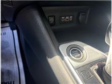 Vehicle Thumb #9