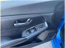 Vehicle Thumb #11