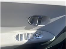 Vehicle Thumb #8
