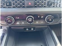 Vehicle Thumb #13