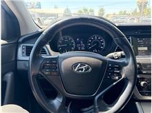 Vehicle Thumb #9