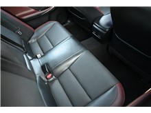 Vehicle Thumb #19