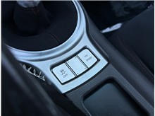 Vehicle Thumb #16