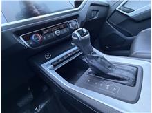 Vehicle Thumb #28