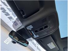 Vehicle Thumb #29