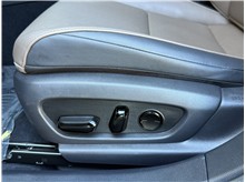 Vehicle Thumb #15