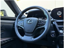 Vehicle Thumb #8