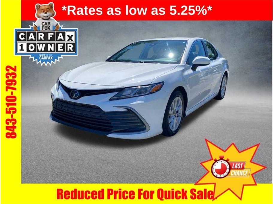 2022 Toyota Camry LE