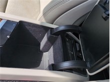 Vehicle Thumb #27