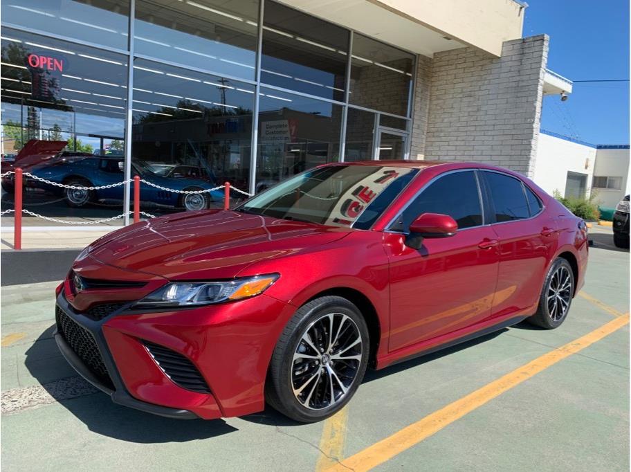 Automax Roseville Ca / 2015 Toyota Tundra CrewMax from