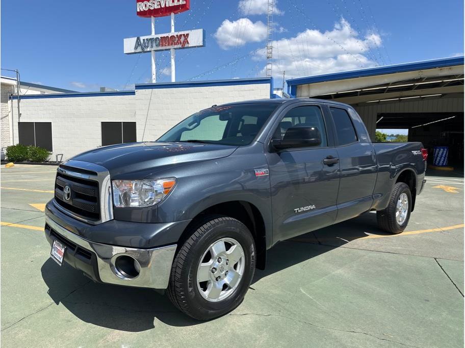 2010 Toyota Tundra 5.7 Auto 4WD Tundra Grade Double Cab's photo